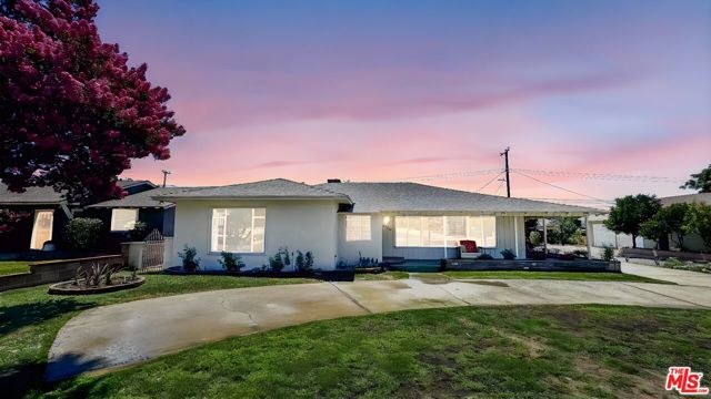 Photo of 565 W El Morado Ct