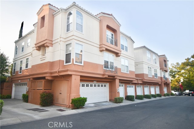 Property photo of 1041 S San Marino WY