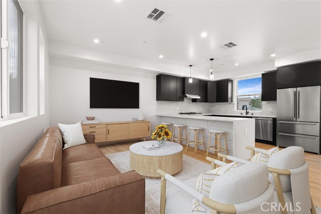 Property photo of 11410 W Calvert ST