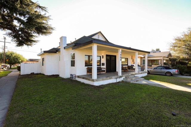 Property photo of 1900 W 41St St