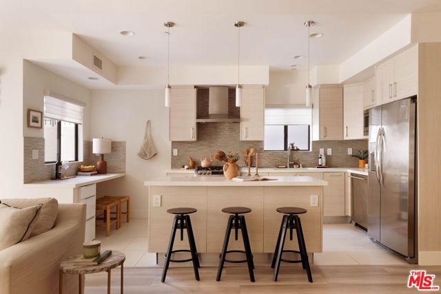 Property photo of 11811 Kiowa AV