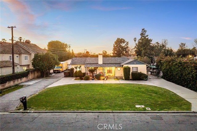 Property photo of 1227 S 8th AV