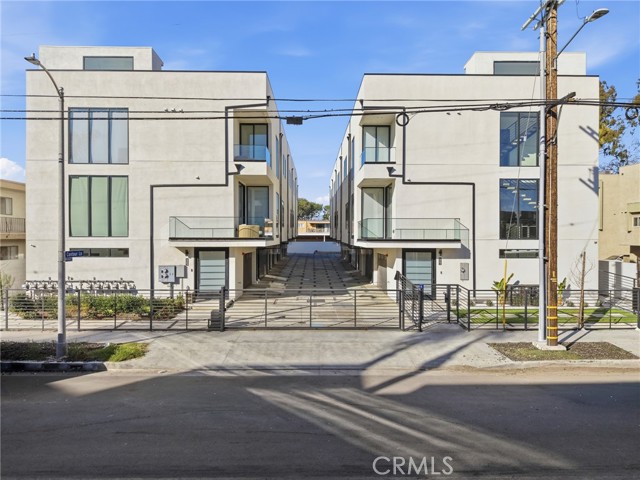 Property photo of 6511 N Contour LN