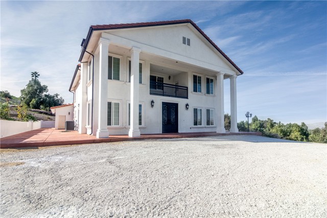 Property photo of 17423 Wicker WY