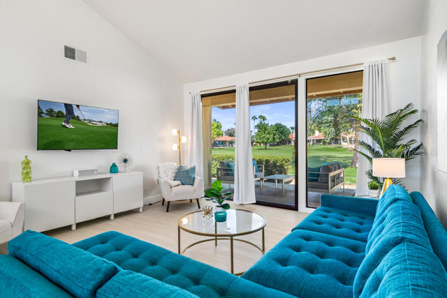 Property photo of 332 S Sierra Madre