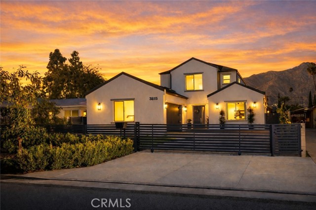 Photo of 3815 Sycamore St