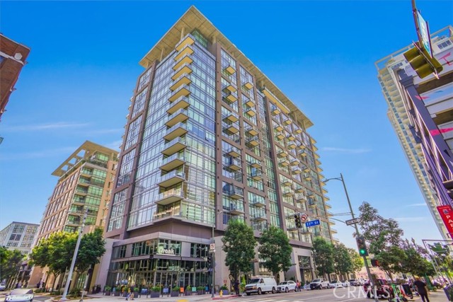 Property photo of 1100 S Hope ST