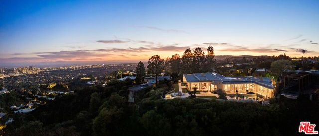 Property photo of 380 Trousdale PL