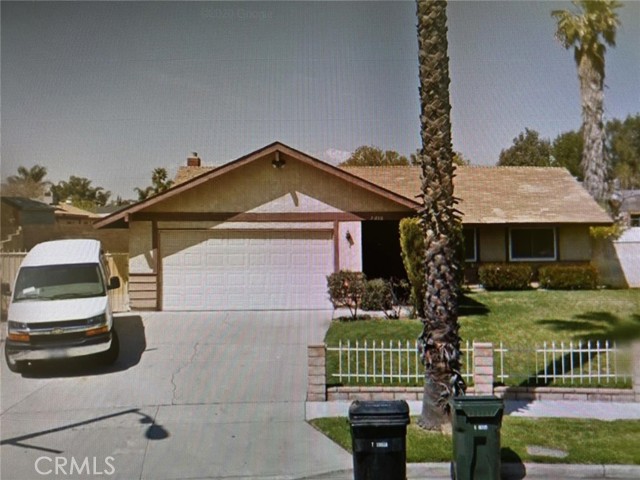 Property photo of 9050 Dumond DR