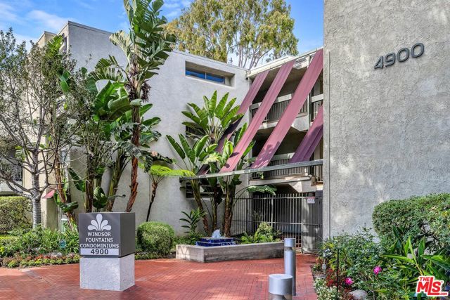 Property photo of 4900 Overland AV
