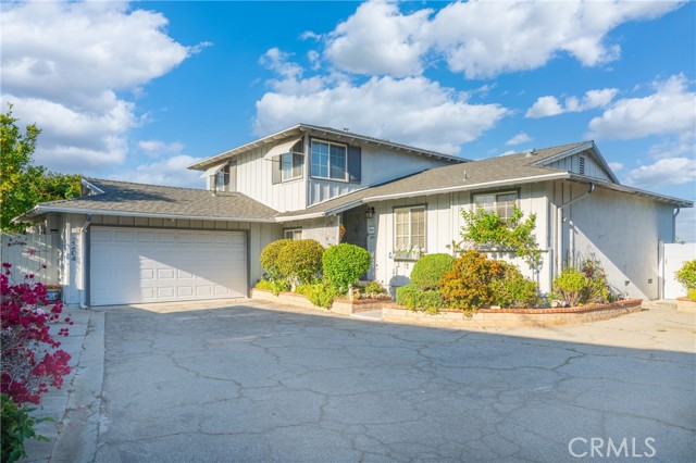 Property photo of 2204 Ruiz PL