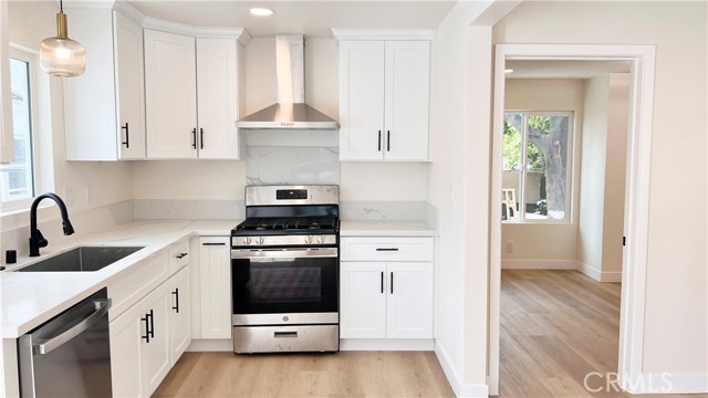 Property photo of 3921 E 9th ST