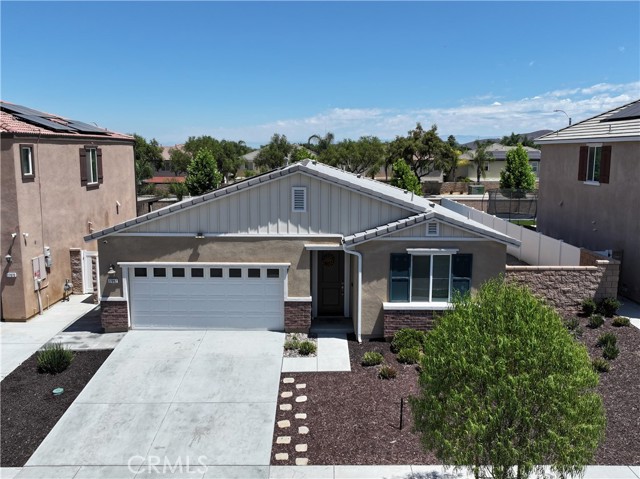 Property photo of 27082 Nolana WY