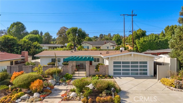 Photo of 2401 Canfield Dr