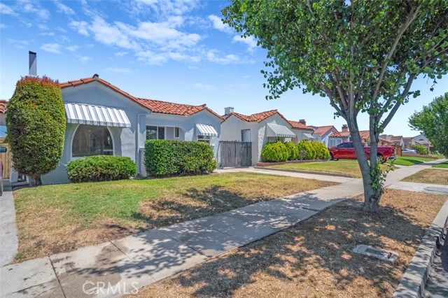 Property photo of 2049 W 71st ST