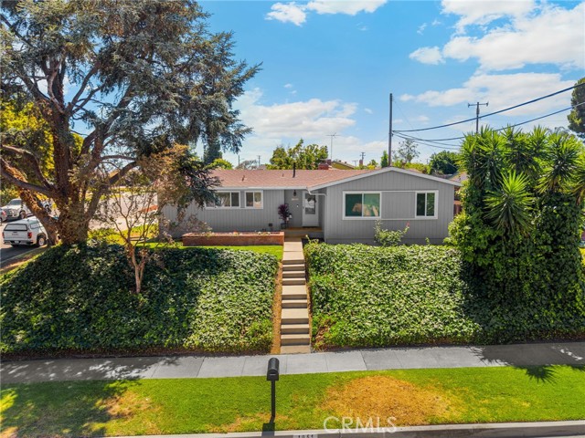 Property photo of 1051 Russell ST