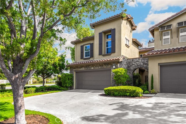 Property photo of 3400 Caraway LN