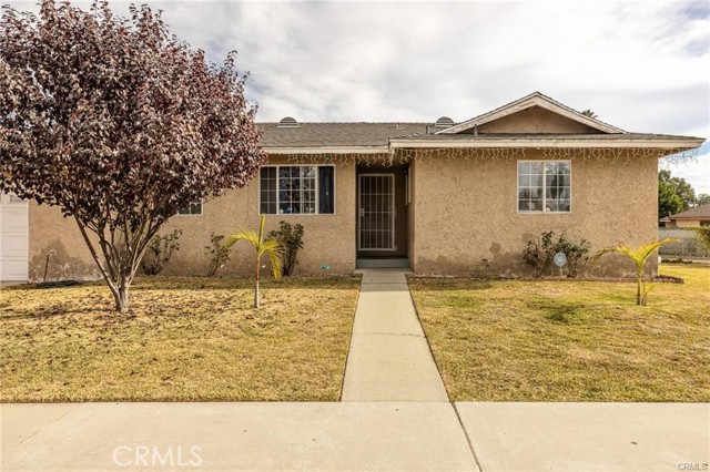 Property photo of 10438 Victoria AV