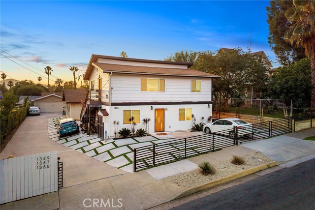 Property photo of 1385 N Marengo AV