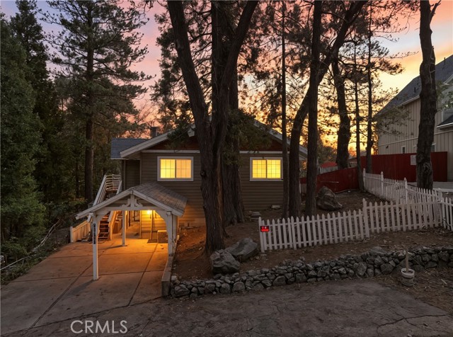 Property photo of 27486 Oakwood