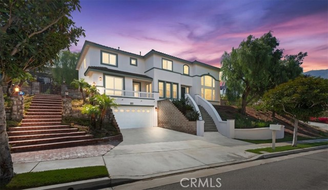 Property photo of 975 Manor Way