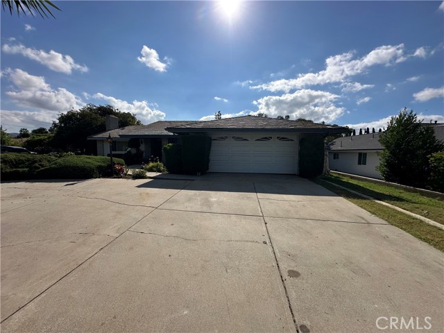 Property photo of 5302 N Grandview AV