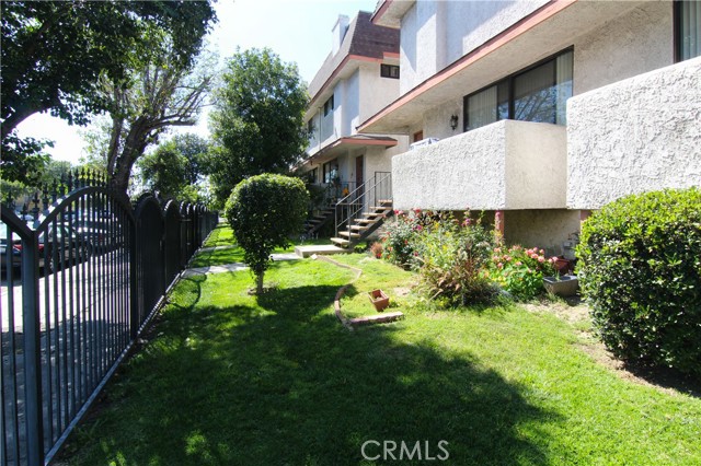 Property photo of 18425 Saticoy ST