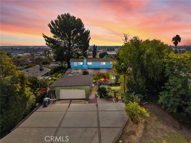 Property photo of 404 Cannon LN