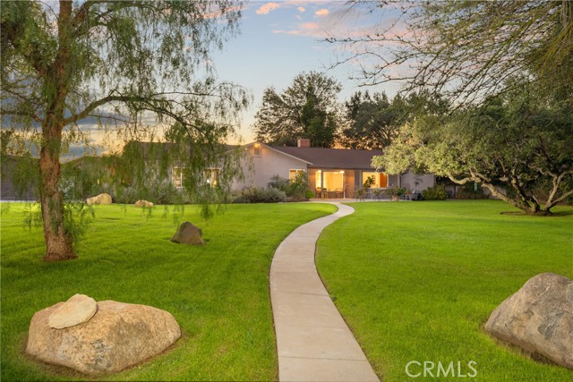 Property photo of 719 Ridgeside DR