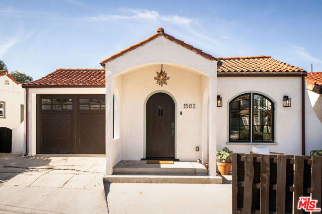 Property photo of 1503 Stanford DR