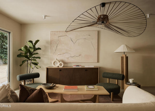 Property photo of 4781 Round Top DR