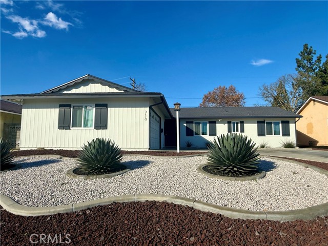 Property photo of 713 Edwin AV