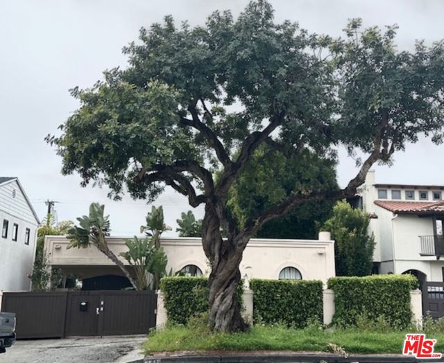 Property photo of 734 12th ST