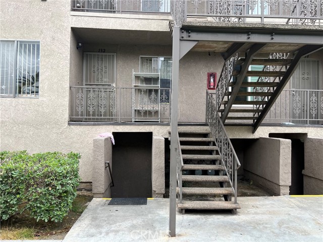 Property photo of 5484 Dobbs ST