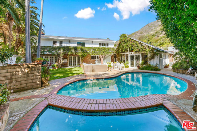 Property photo of 30602 Vista Sierra DR