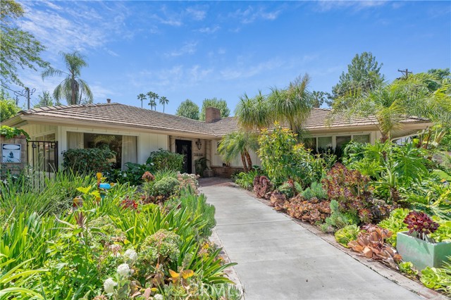 Photo of 4807 Vanalden Av