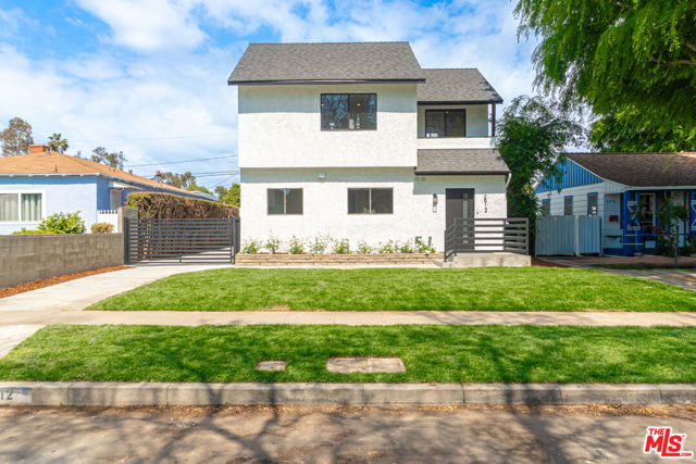 Property photo of 2912 Greenfield AV