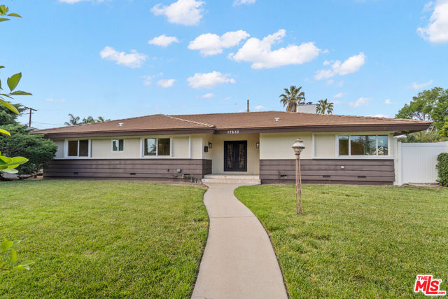 Property photo of 17633 Nordhoff ST