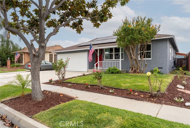 Property photo of 4744 Adenmoor AV