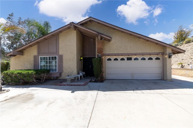 Property photo of 5905 Winncliff DR