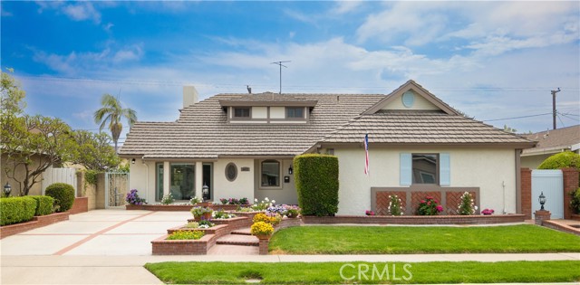 Property photo of 5472 Huntley AV