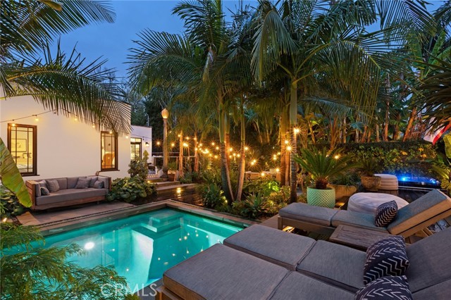 Property photo of 737 N Orange DR