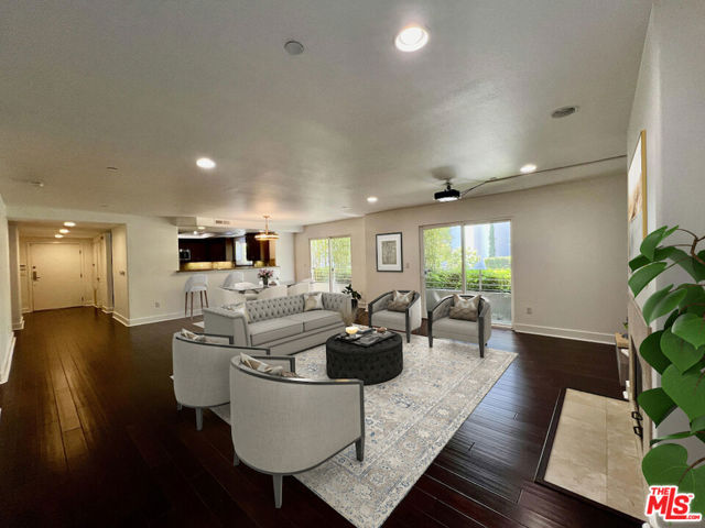 Property photo of 7249 Franklin AV