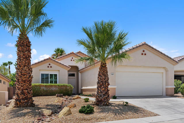 Property photo of 78837 Tangerine CT