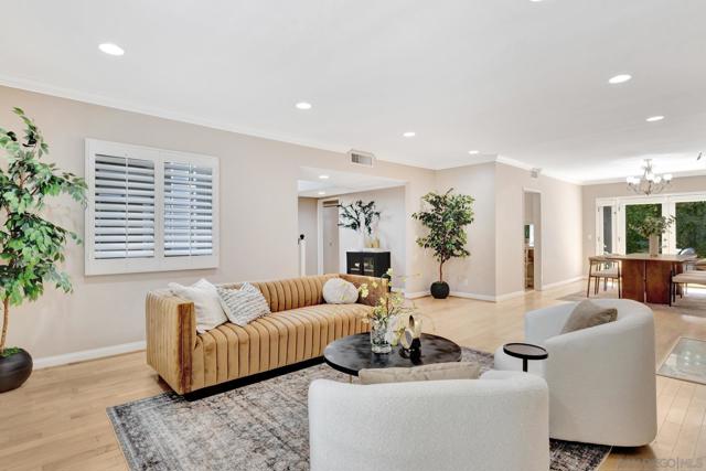 Property photo of 1045 S Orange Grove Blvd