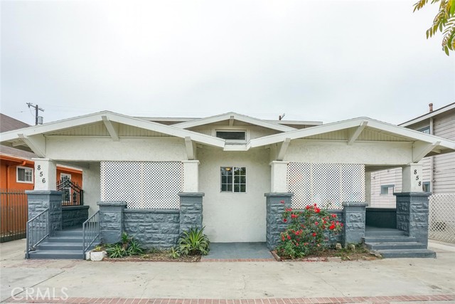 Property photo of 856 W 47th ST