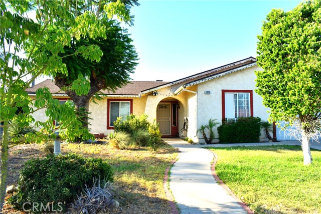 Property photo of 1028 W Woodcrest ST