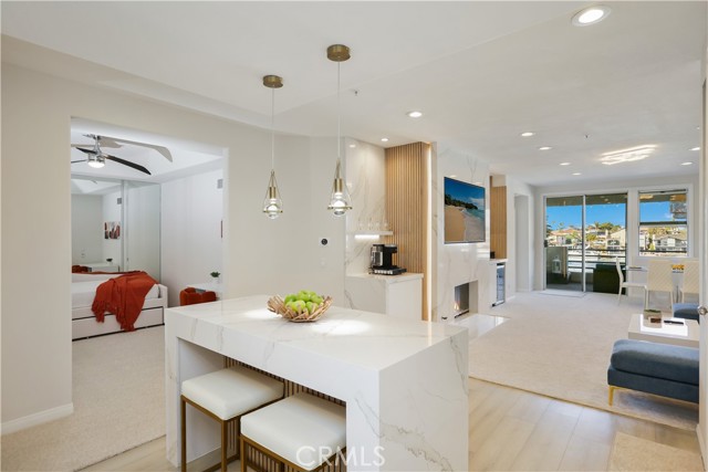 Property photo of 4165 Warner AV
