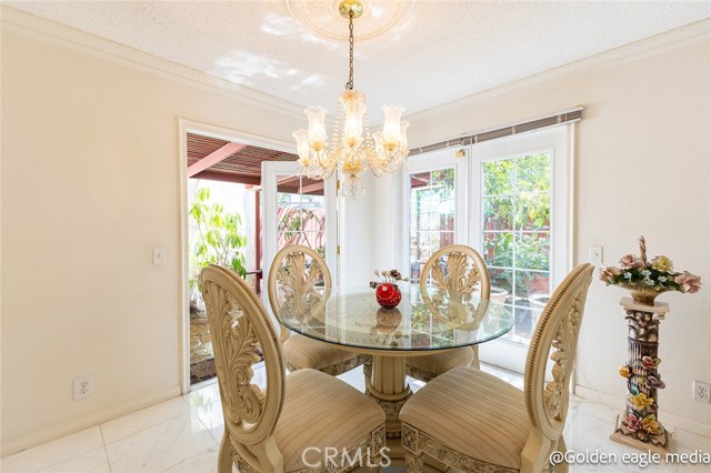 Property photo of 11465 Fox Hollow LN