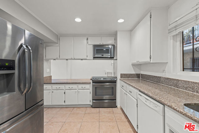 Property photo of 2354 Fletcher DR